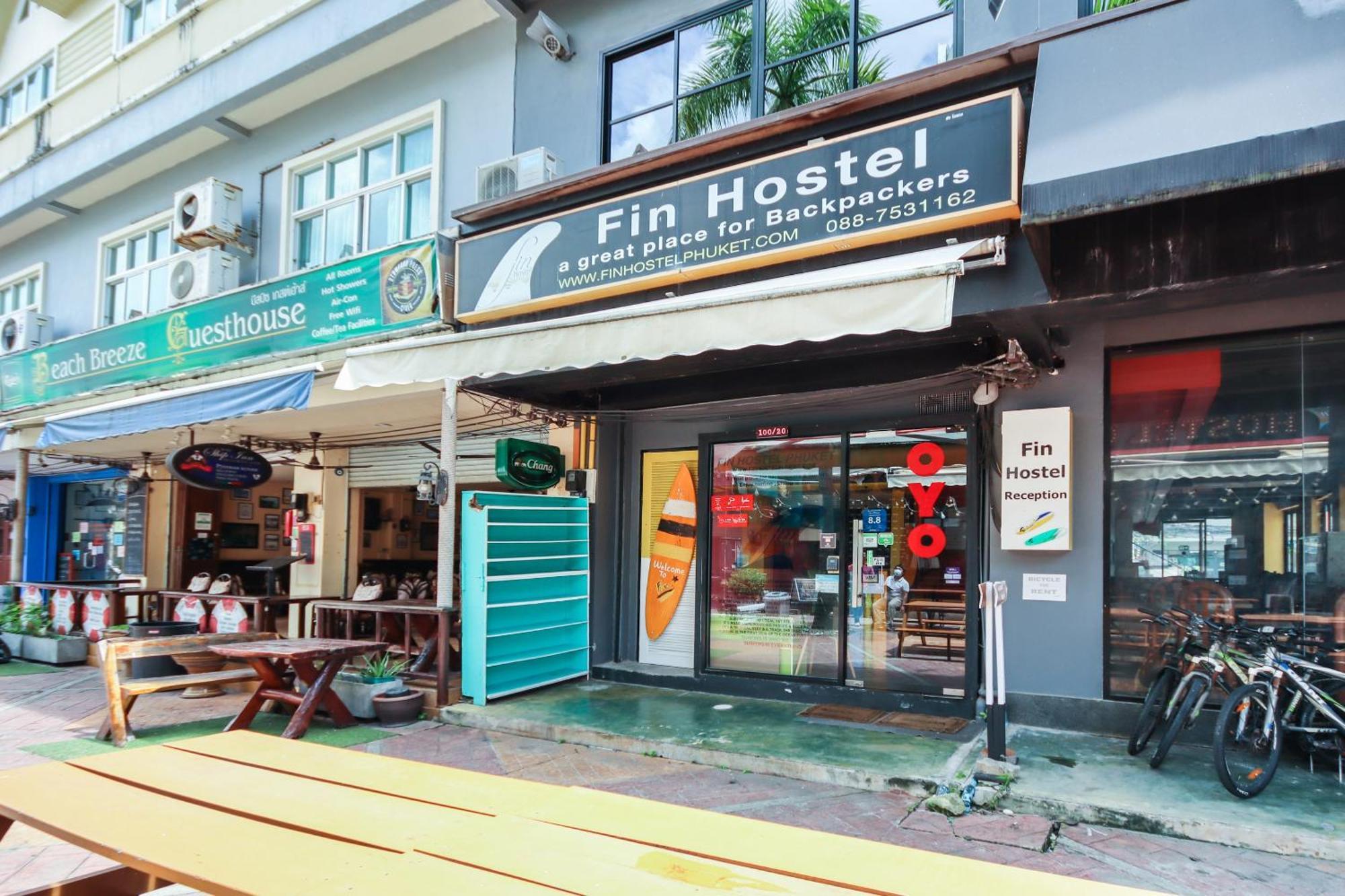 Oyo 1074 Fin Hostel Kata Beach  Exterior foto